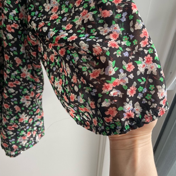 Sheer floral patterned kimono - Picture 4 of 5